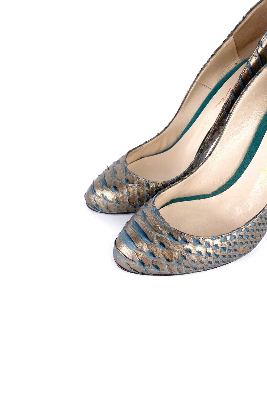 image 3 Туфли золотого цвета из кожи змеи