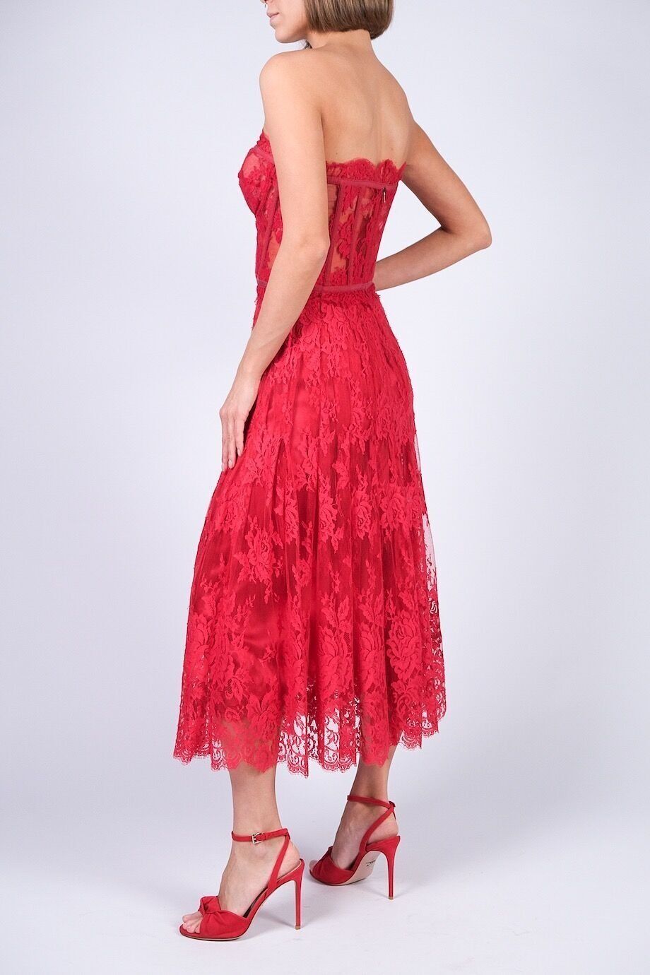 image 3 Костюм из кружева красного цвета