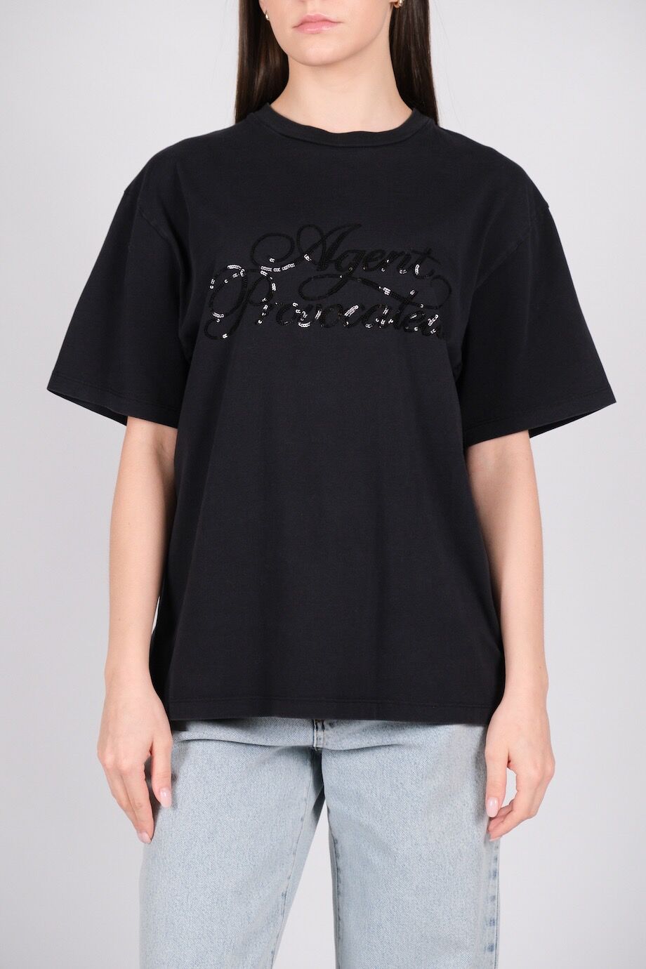 image 1 Футболка черного цвета с лого из пайеток