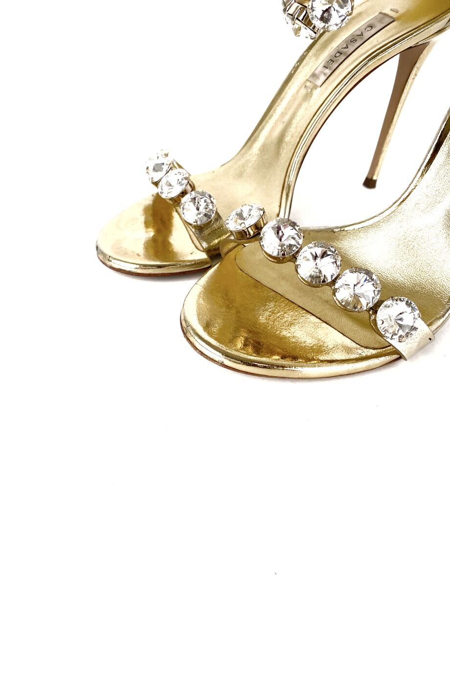 image 3 Босоножки золотистого цвета с крупными стразами