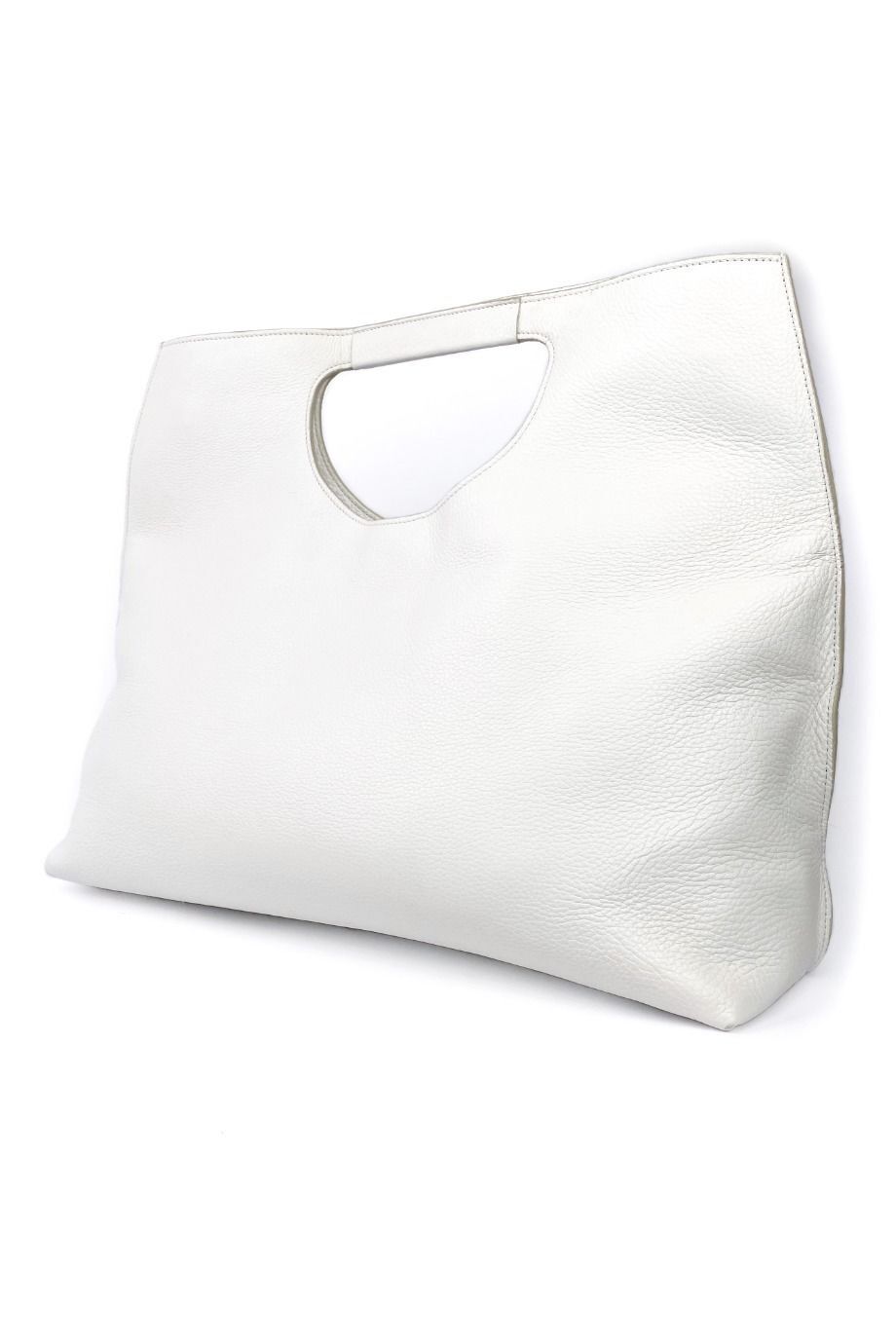 image 4 Сумка белого цвета с золотой фурнитурой