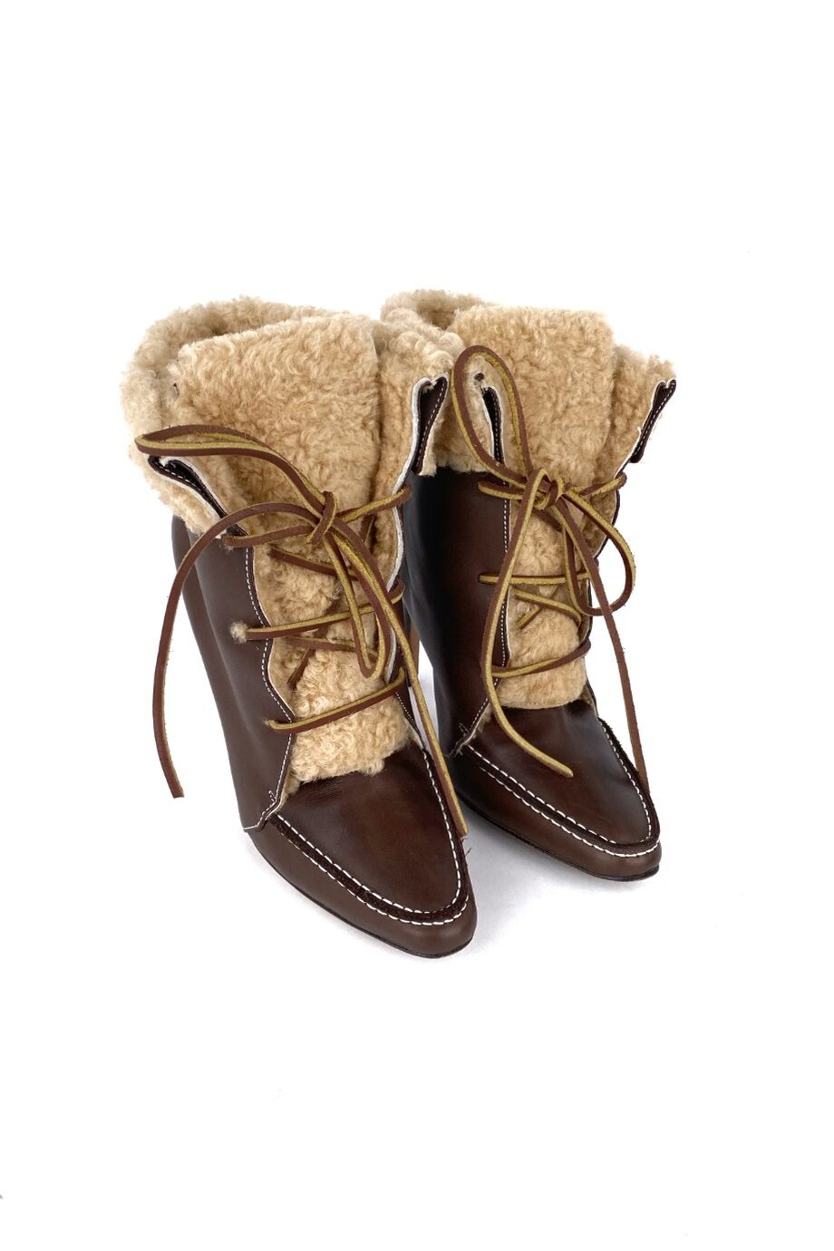 image 1 Ботильоны коричневого цвета с отделкой из овчины