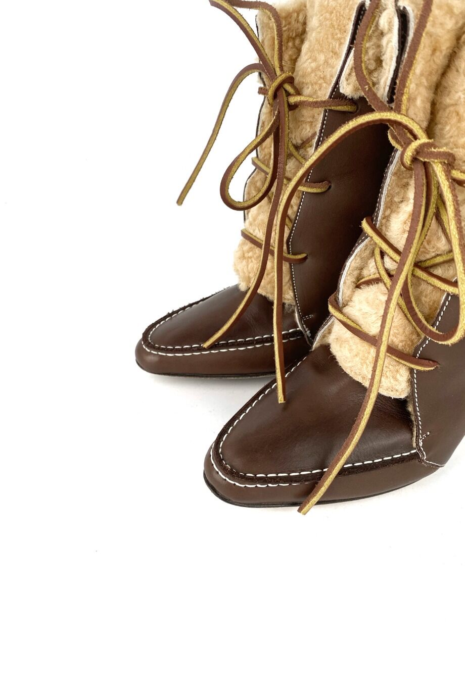 image 3 Ботильоны коричневого цвета с отделкой из овчины