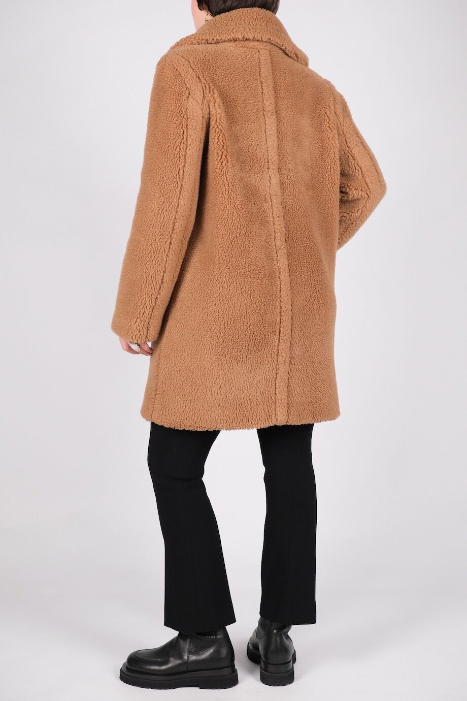 image 3 Укороченная шуба Teddy bear бежевого цвета