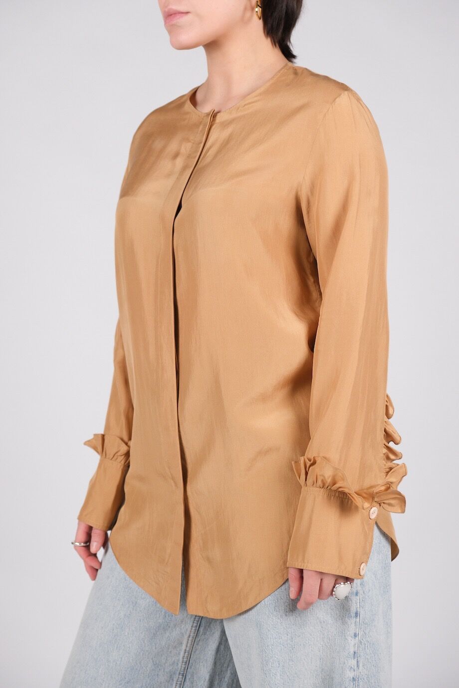 image 2 Шелковая блуза горчичного цвета