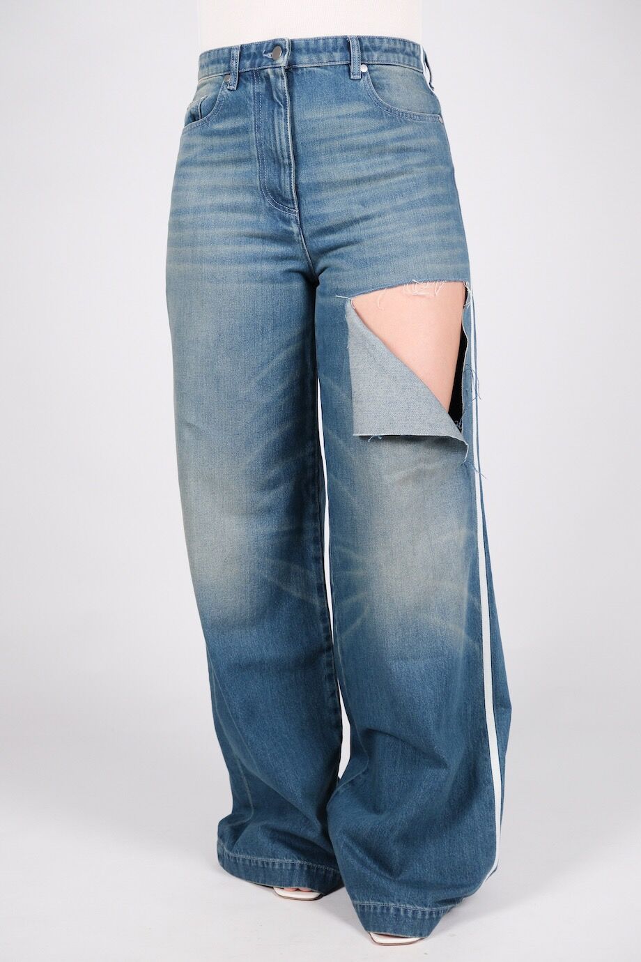 image 2 Джинсы широкого кроя с разрезом