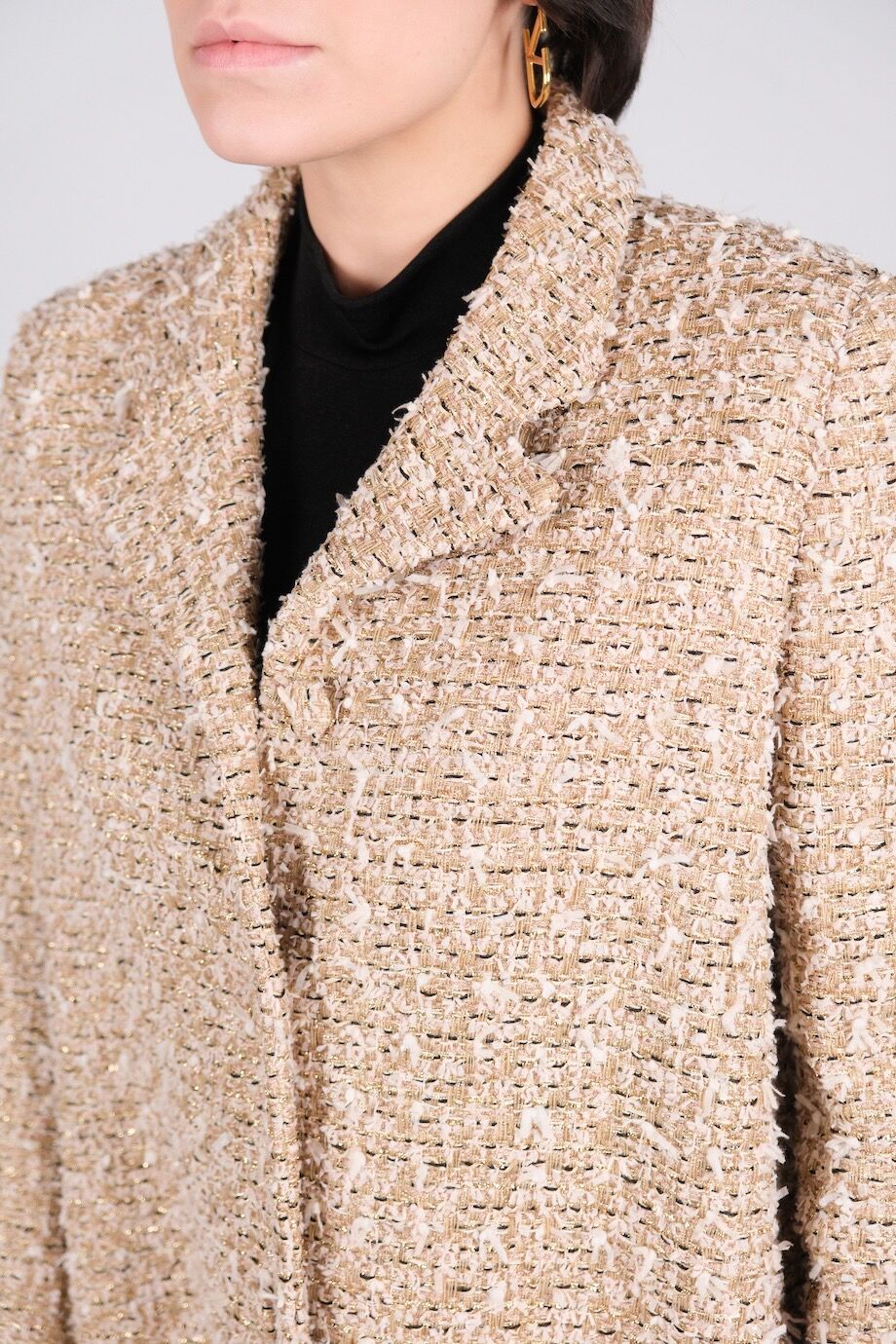 image 7 Пальто из букле с металлизированной нитью