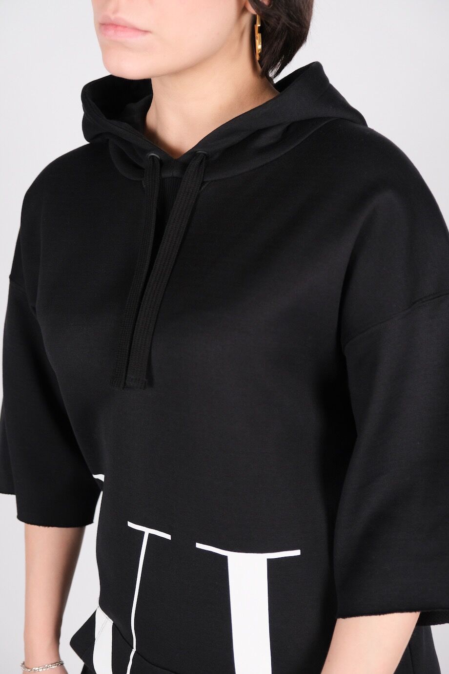 image 4 Платье с капюшоном чёрного цвета с кружевом