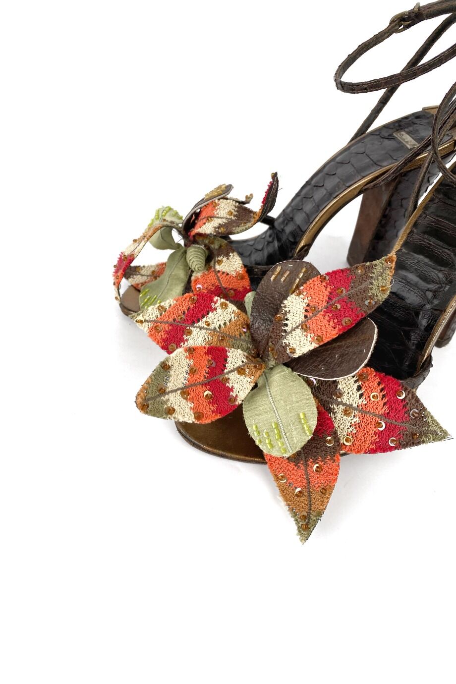 image 3 Босоножки комбинированные с цветком