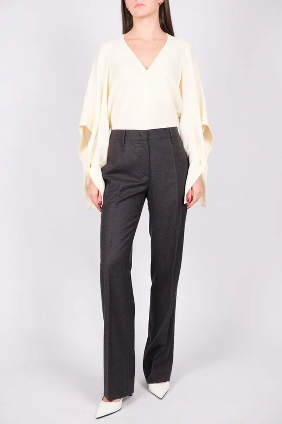 image 1 Брюки темно-серого цвета