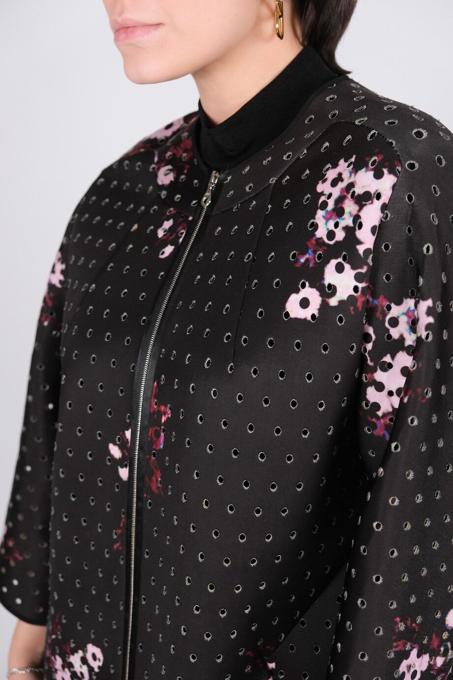 image 4 Пальто черного цвета с принтом