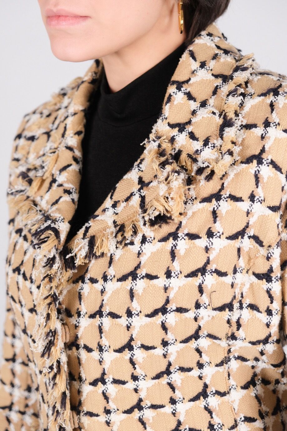 image 3 Жакет из букле бежевого цвета