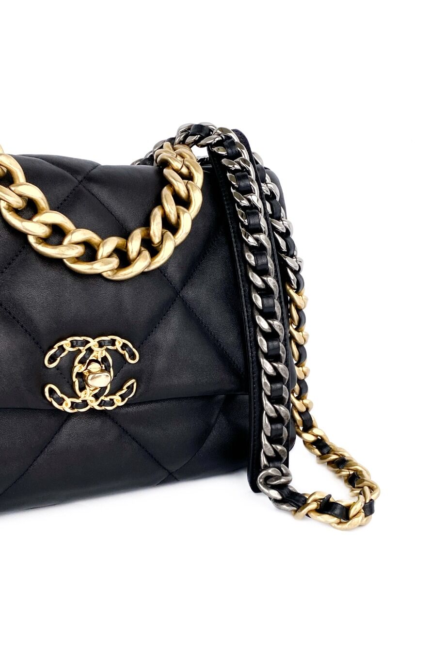 image 5 Сумка Chanel №19 черного цвета