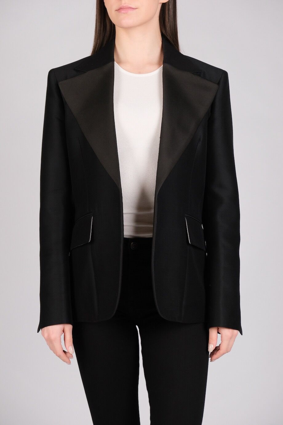 image 1 Жакет черного цвета с широкими лацканами