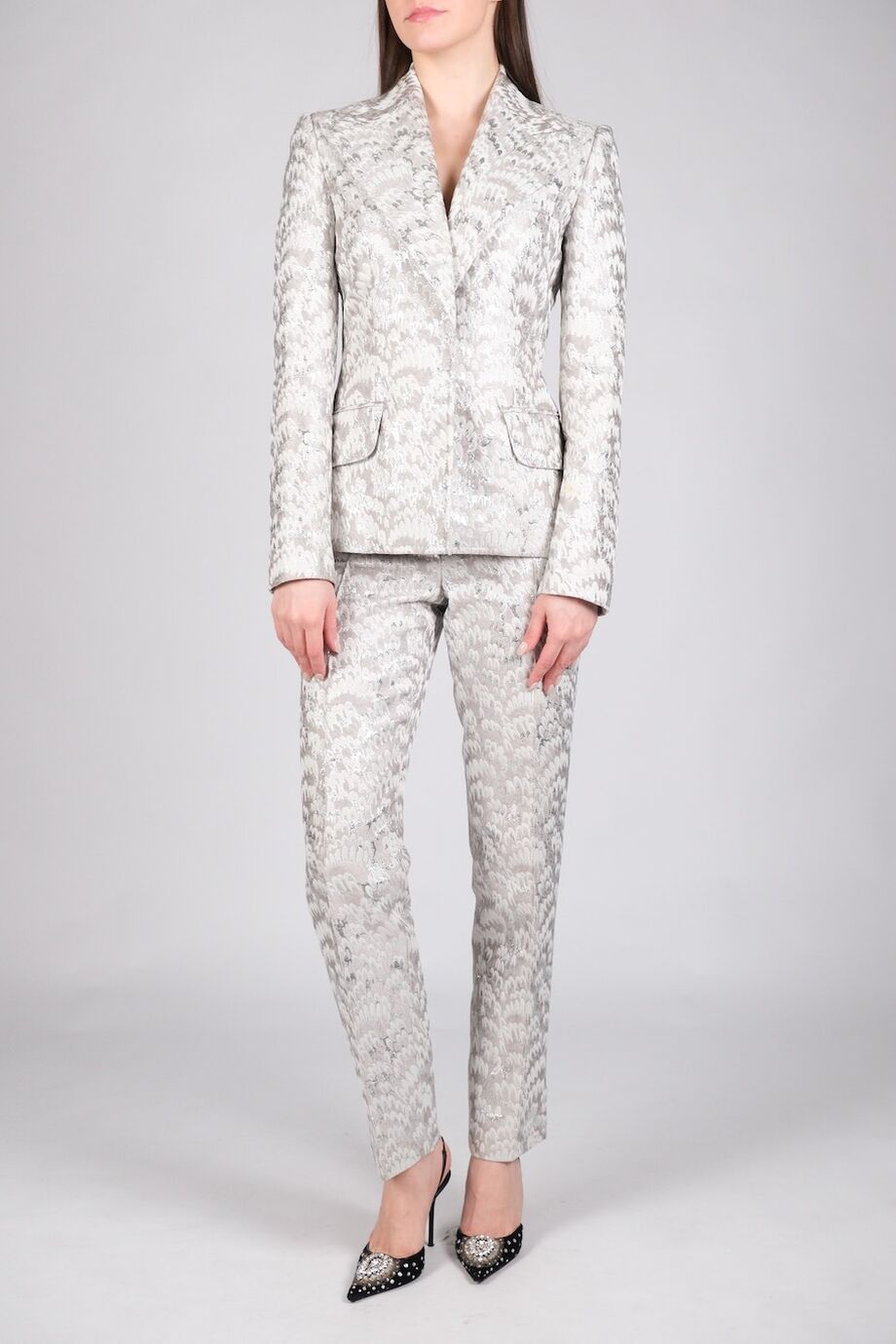 image 1 Брючный костюм из жаккарда серебряного цвета