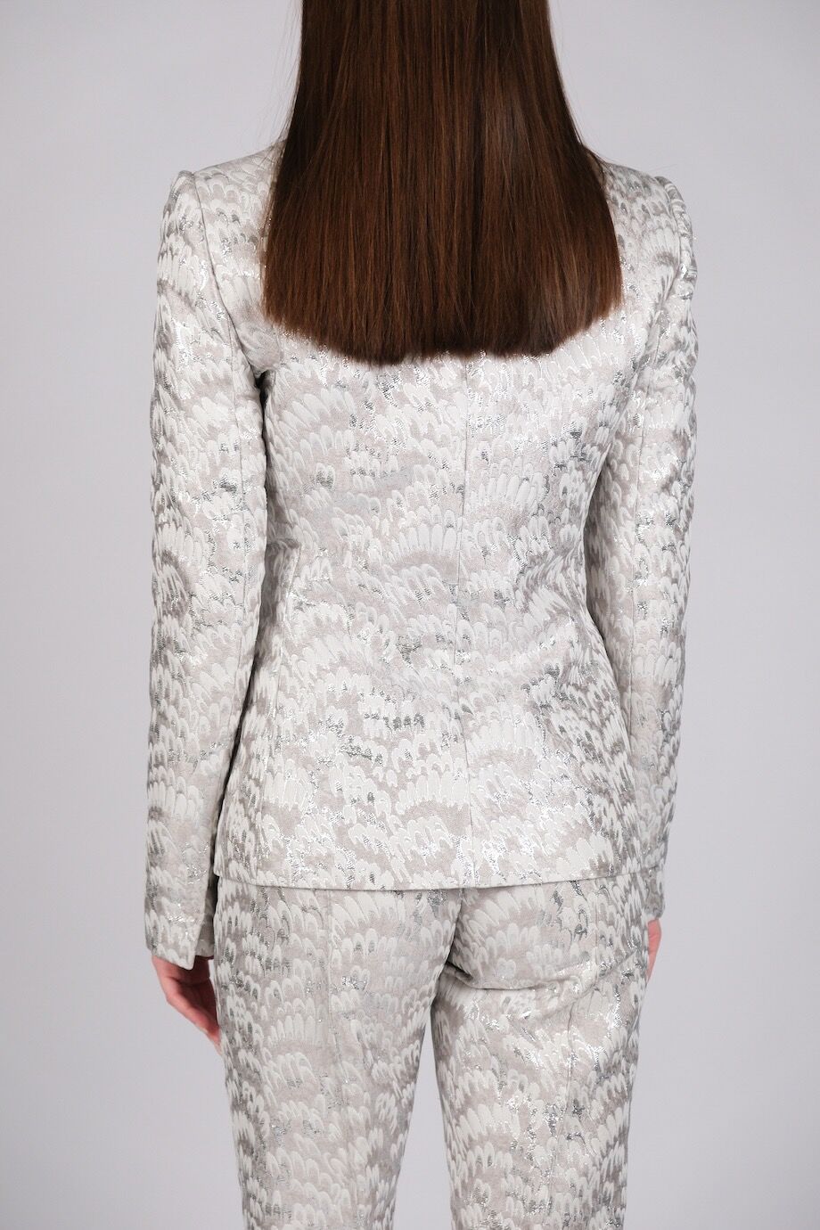image 6 Брючный костюм из жаккарда серебряного цвета