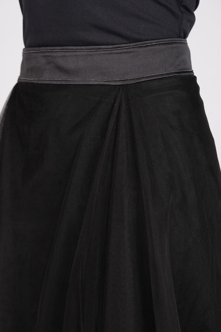 image 5 Юбка из сетки чёрного цвета с шёлковым поясом