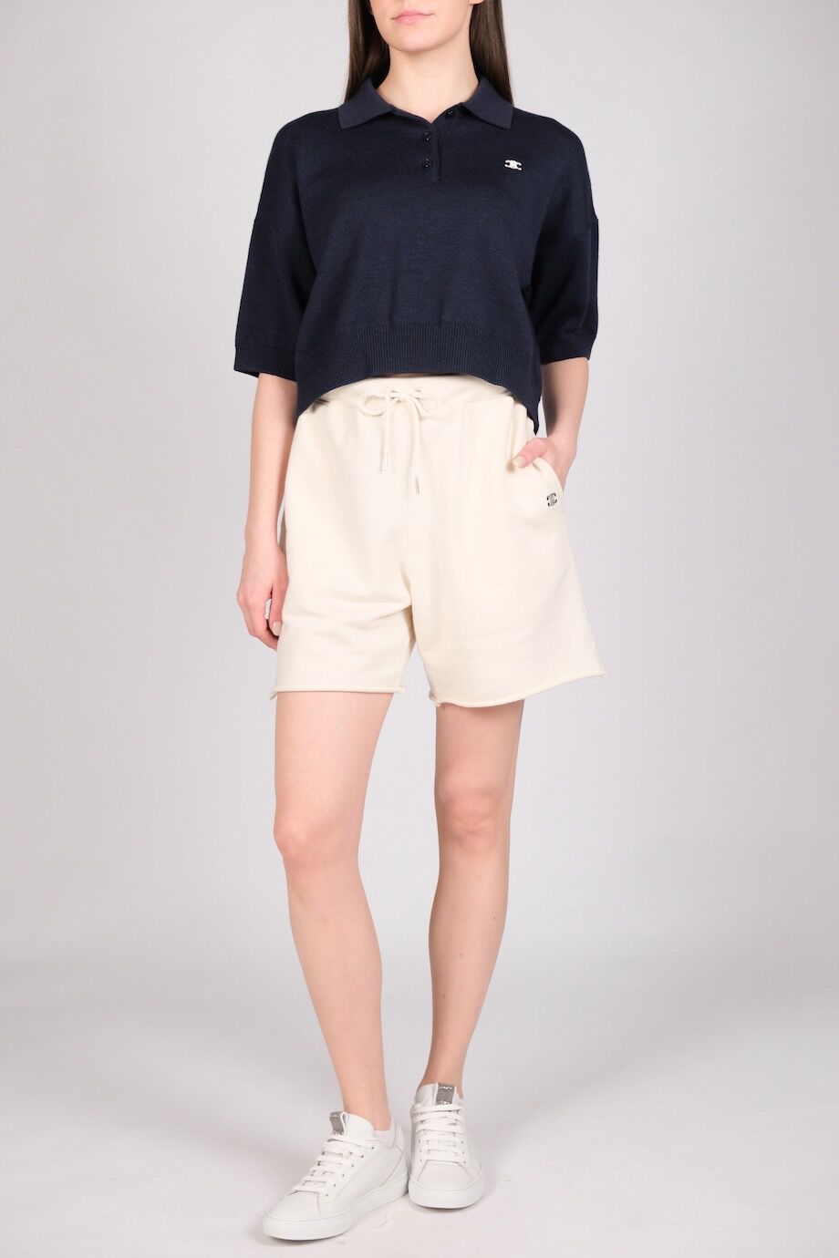 image 1 Трикотажные шорты молочного цвета