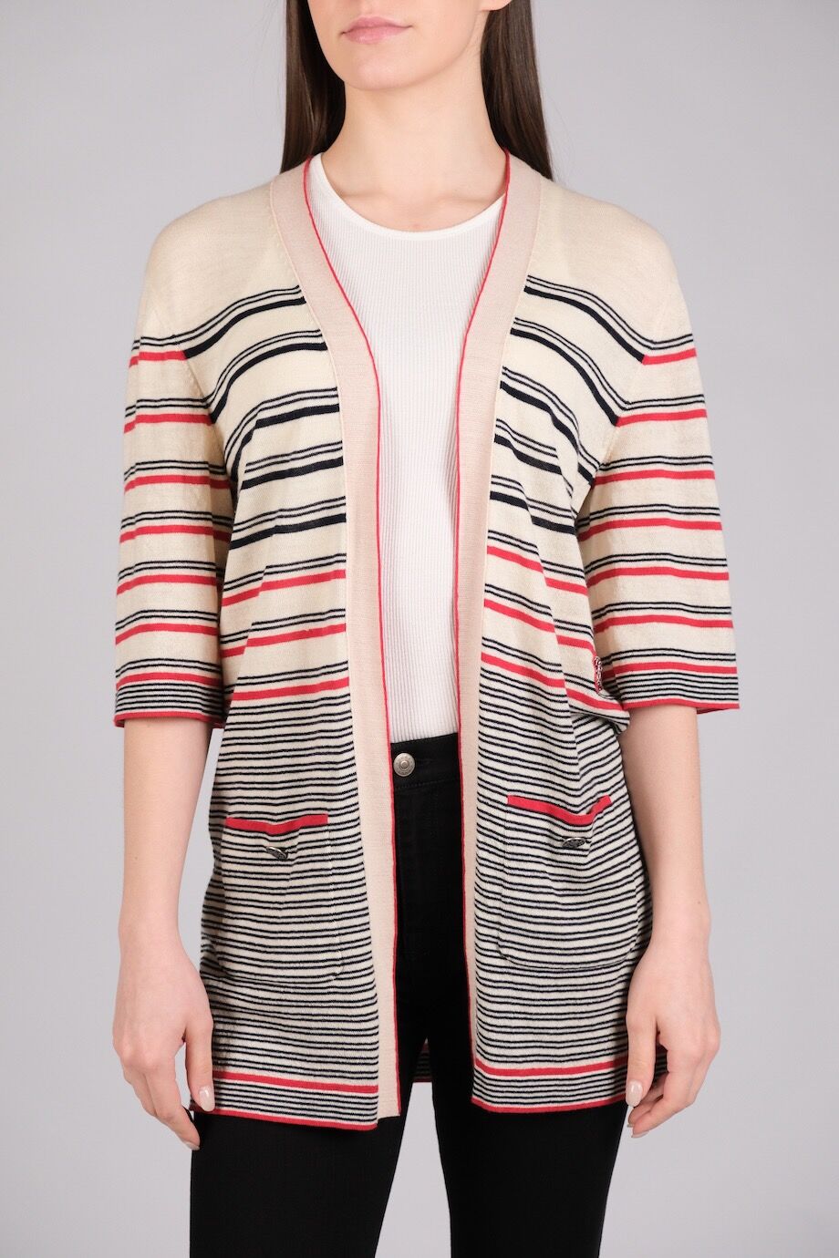 image 1 Кардиган молочного цвета в красно-черные полоски