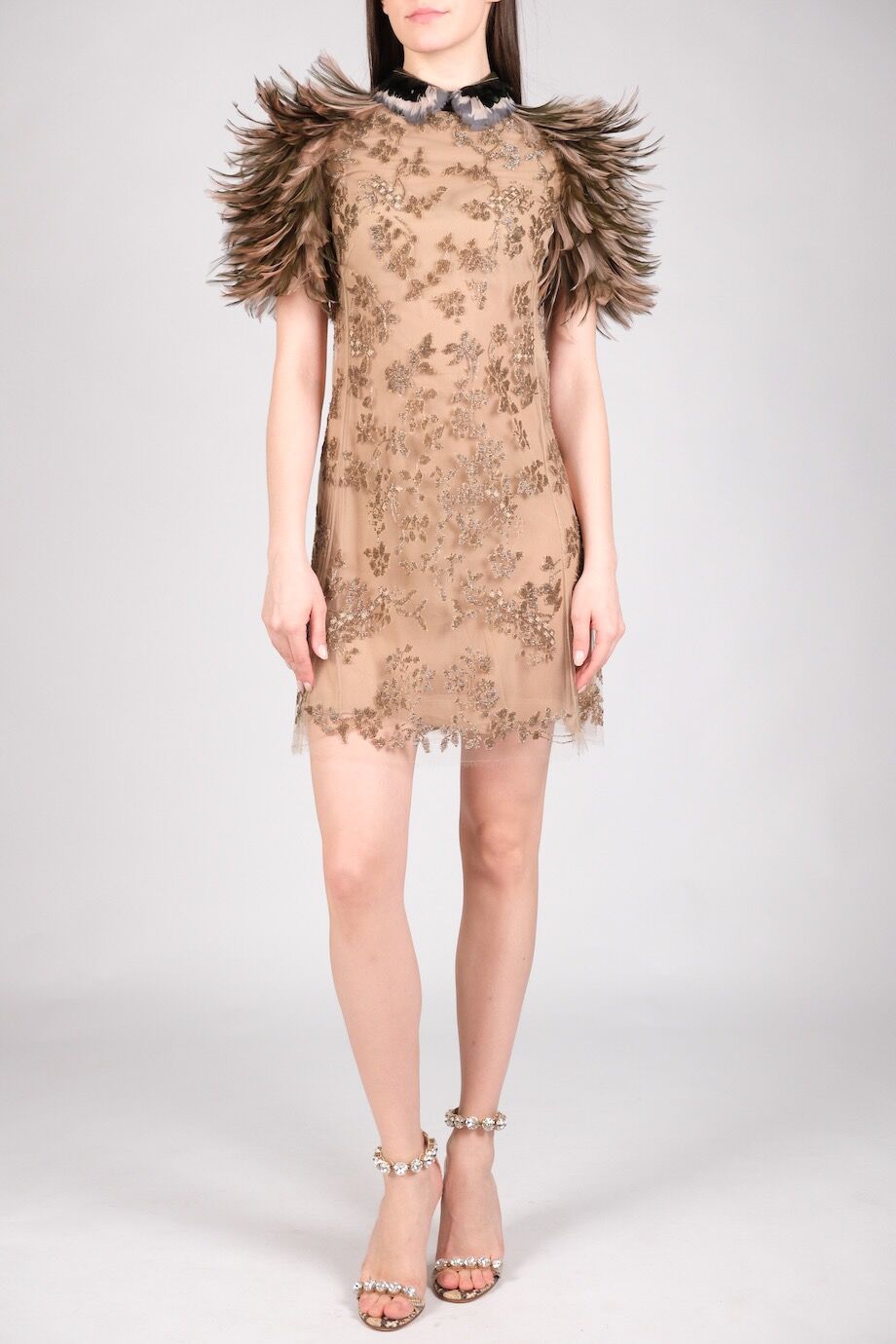 image 1 Платье бежевого цвета с декором из перьев и бисера