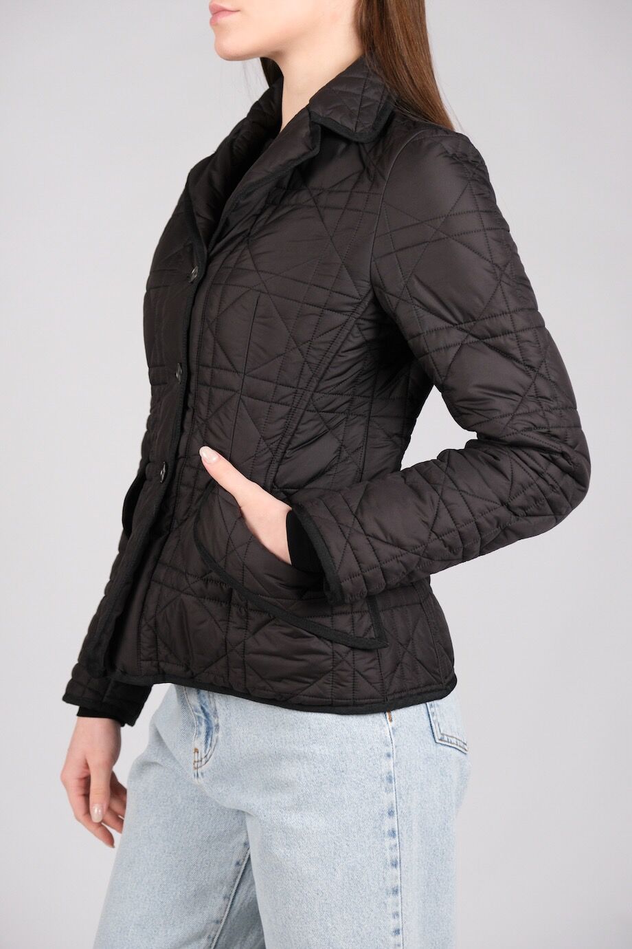 image 2 Стеганная куртка черного цвета