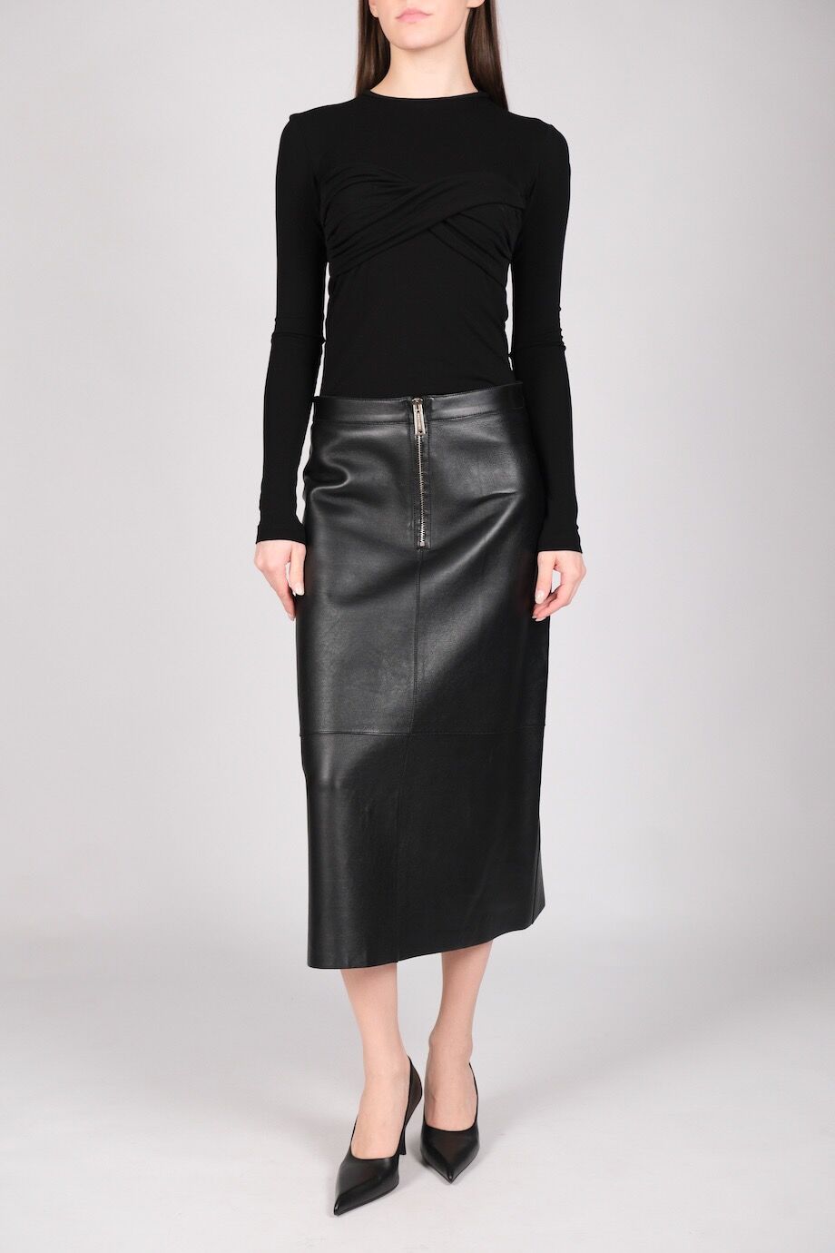 image 1 Кожаная юбка-миди черного цвета