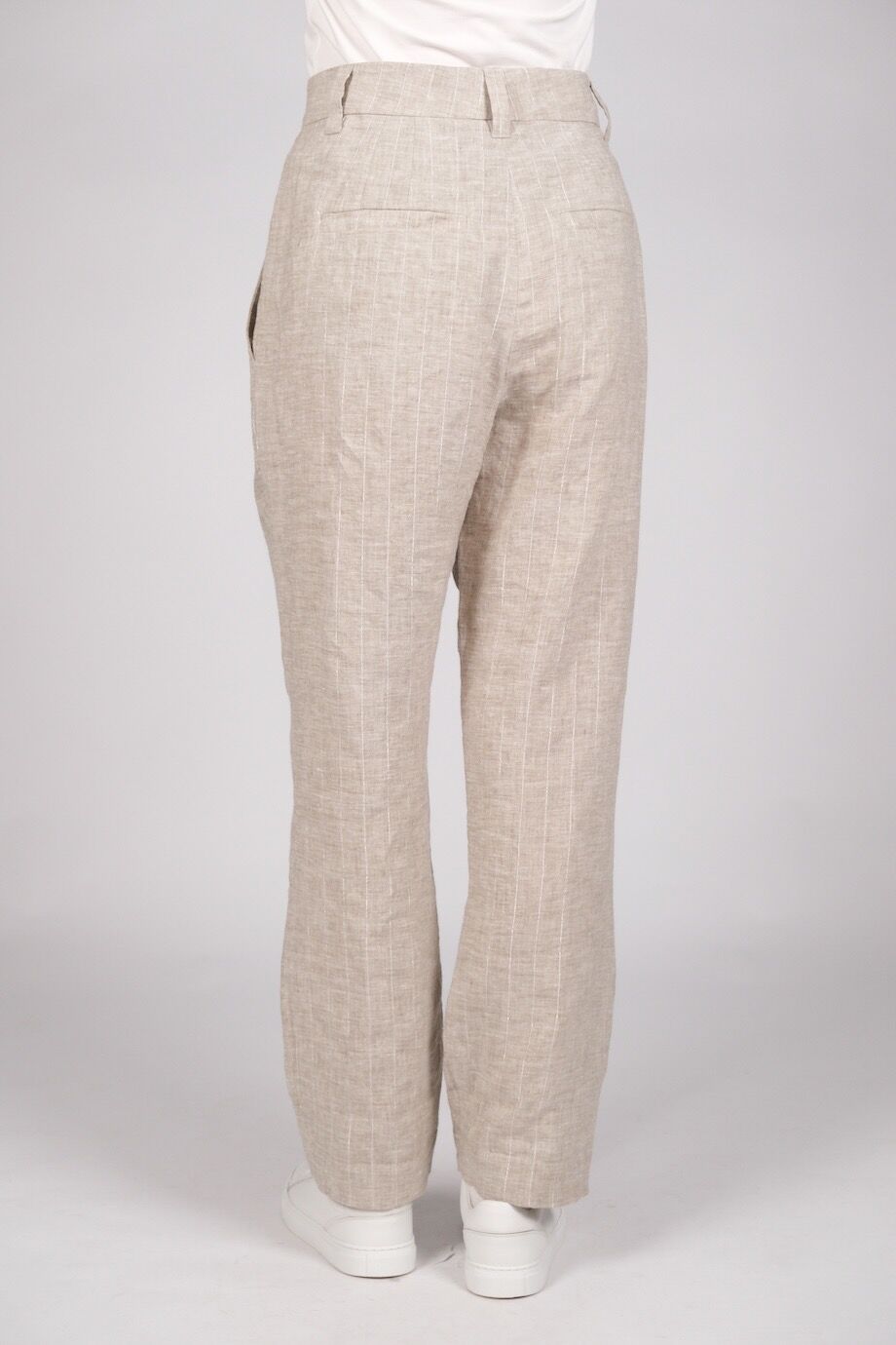 image 4 Льняные брюки серо-бежевого цвета в полоску