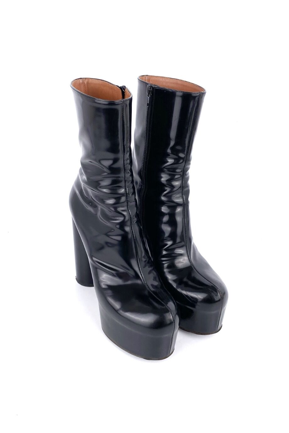 image 1 Ботильоны черного цвета на платформе и высоком каблуке