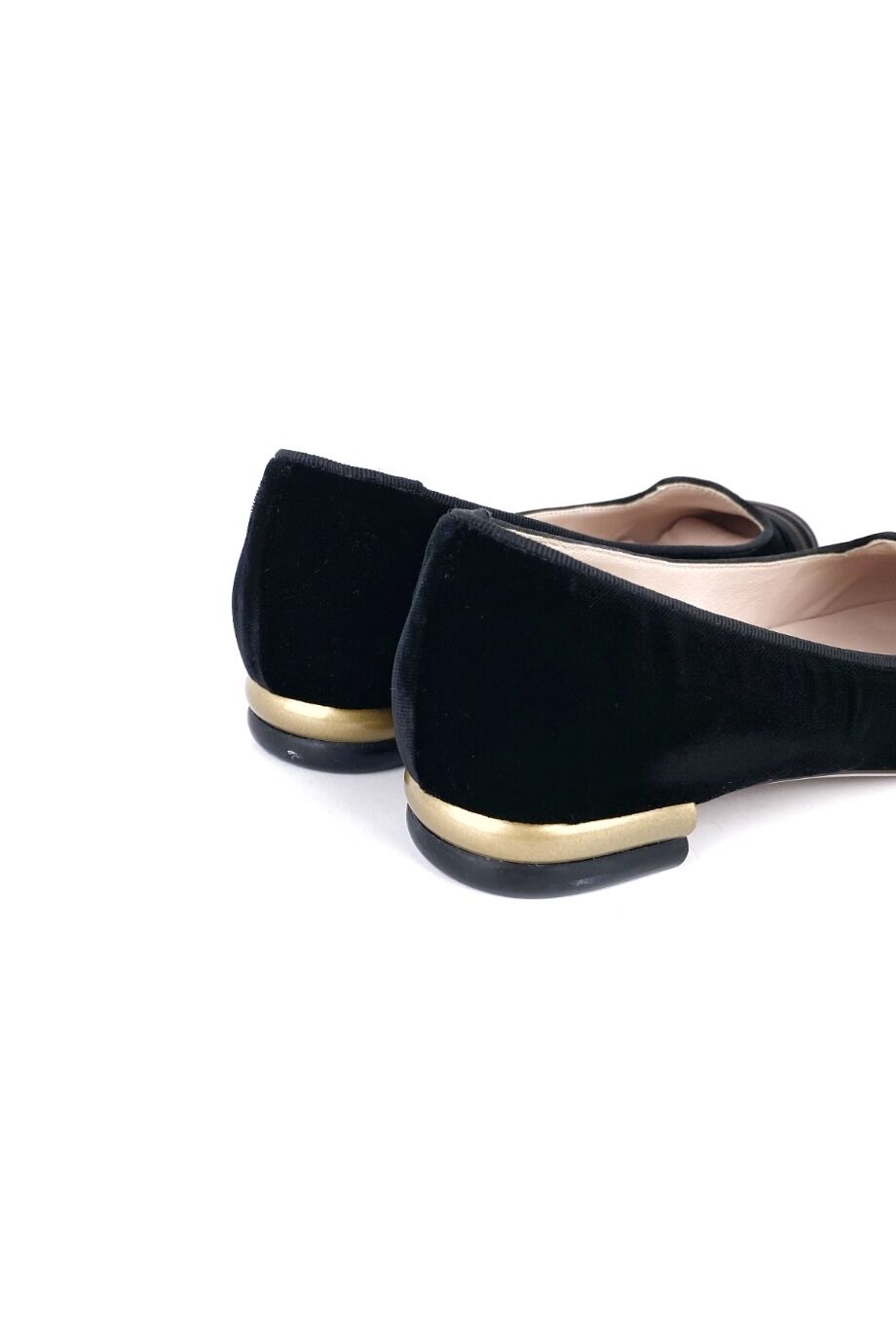 image 4 Бархатные балетки черного цвета