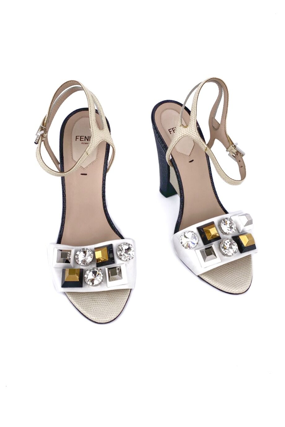 image 2 Босоножки комбинированные черно-белого цвета с декором из камней