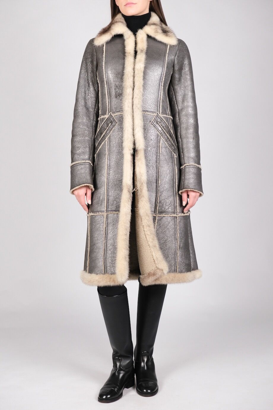 image 1 Дубленка с металлизированным напылением и норковой отделкой
