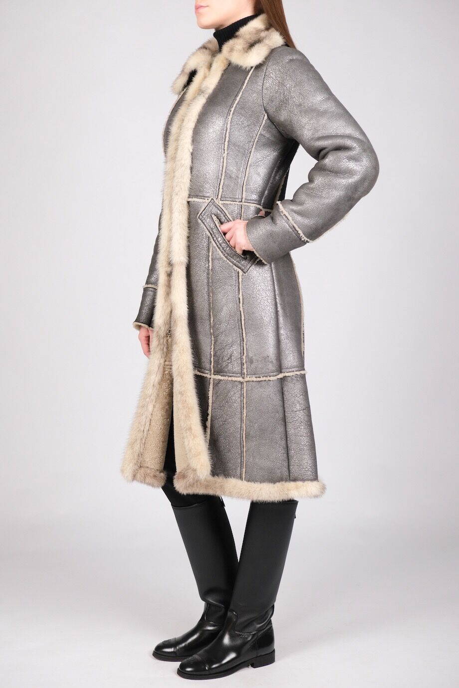 image 2 Дубленка с металлизированным напылением и норковой отделкой