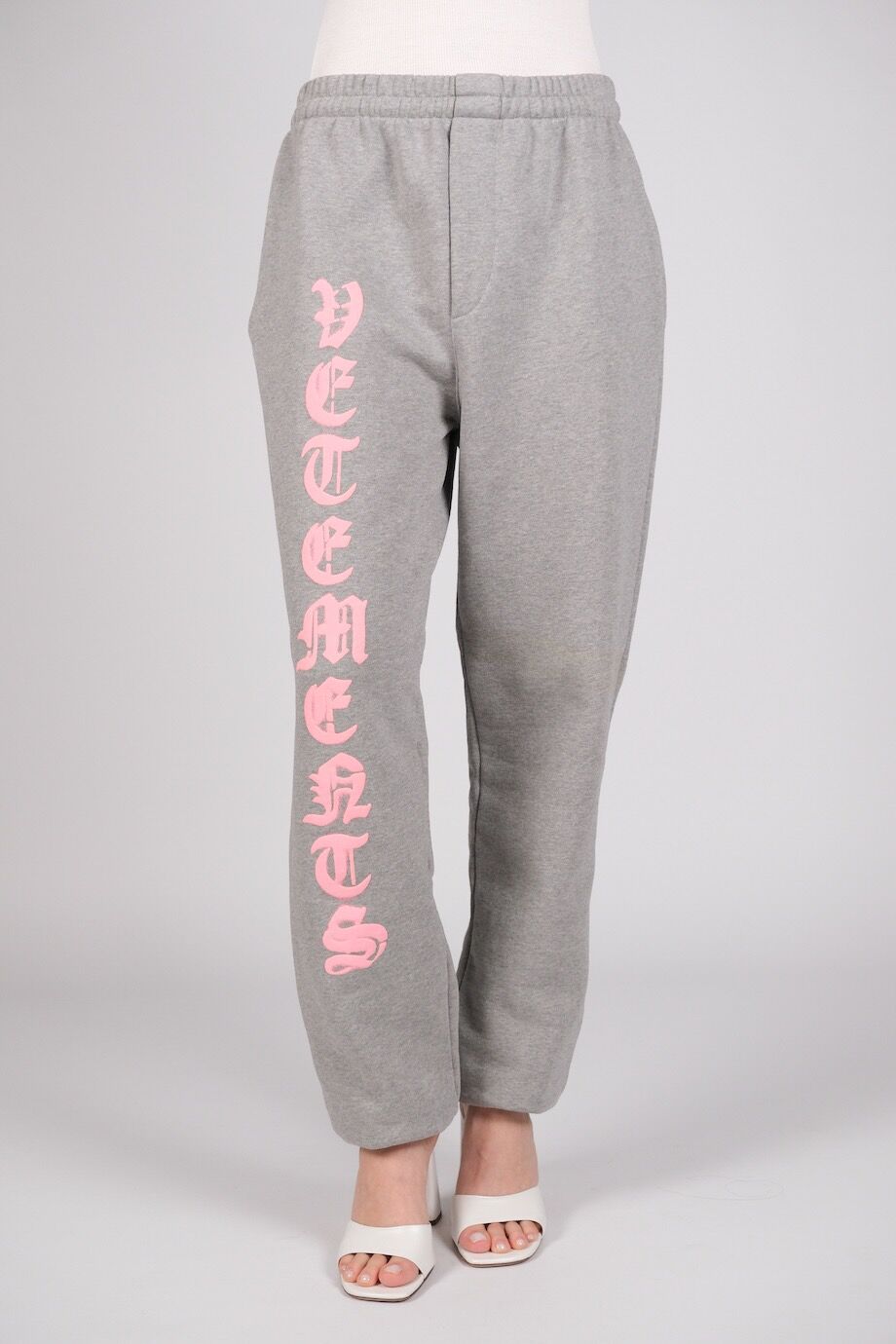 image 2 Спортивные брюки серого цвета