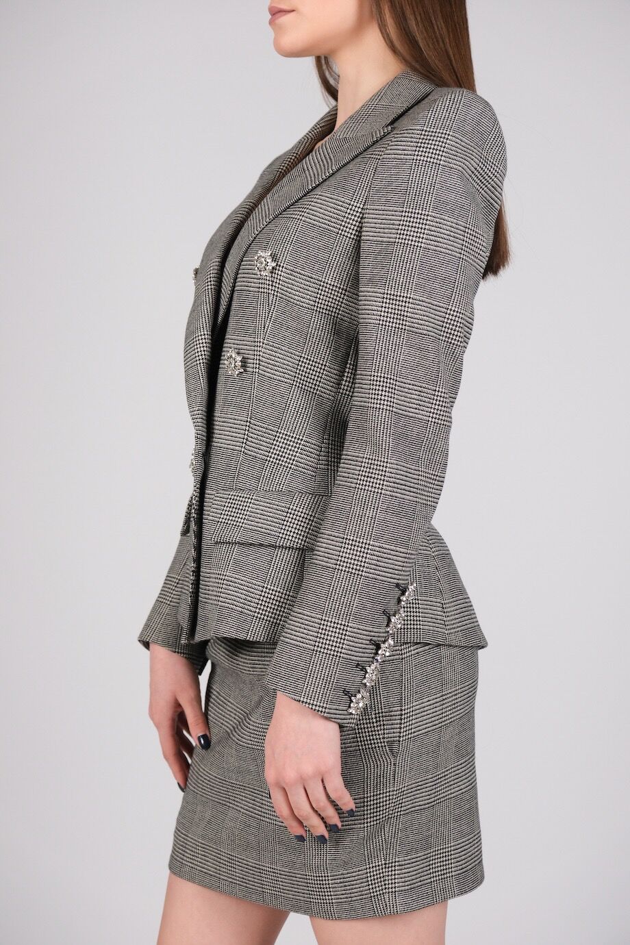 image 5 Костюм серого цвета в клетку