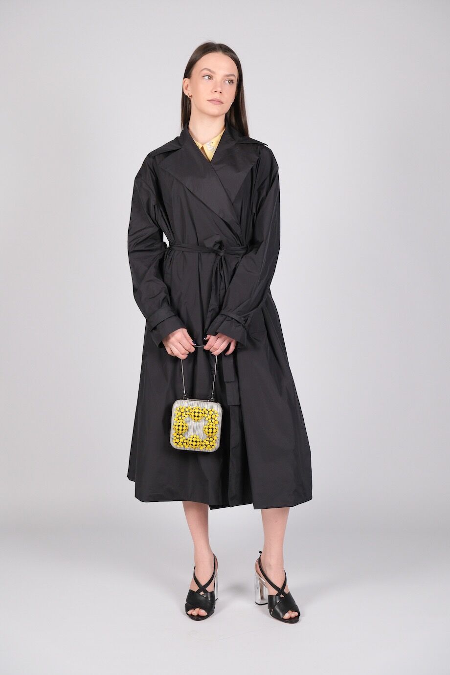 image 1 Плащ черного цвета