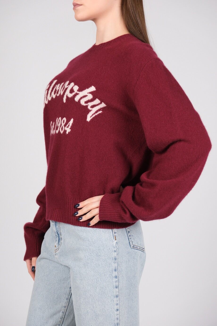 image 2 Свитер бордового цвета с надписью