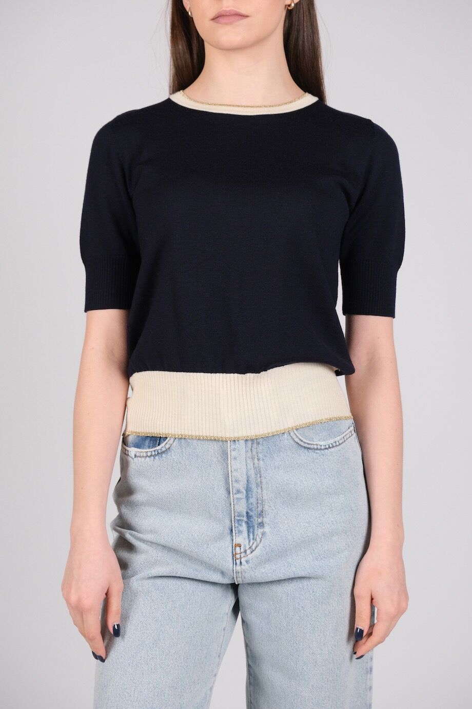 image 1 Топ синего цвета с окантовкой