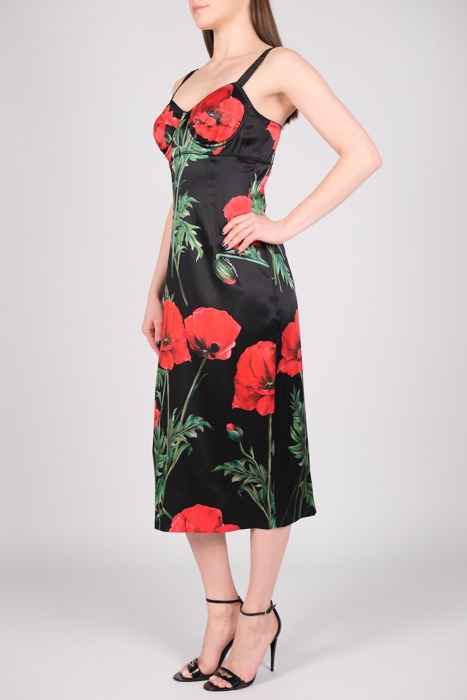 image 2 Платье черного цвета на бретелях с красными маками
