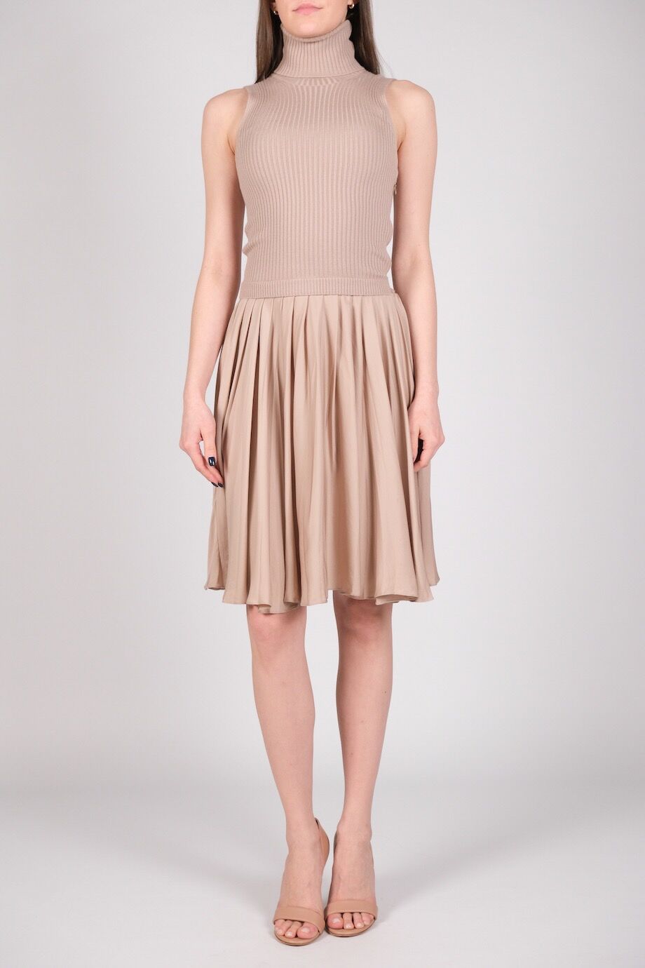 image 1 Платье комбинированное пудрового цвета без рукавов