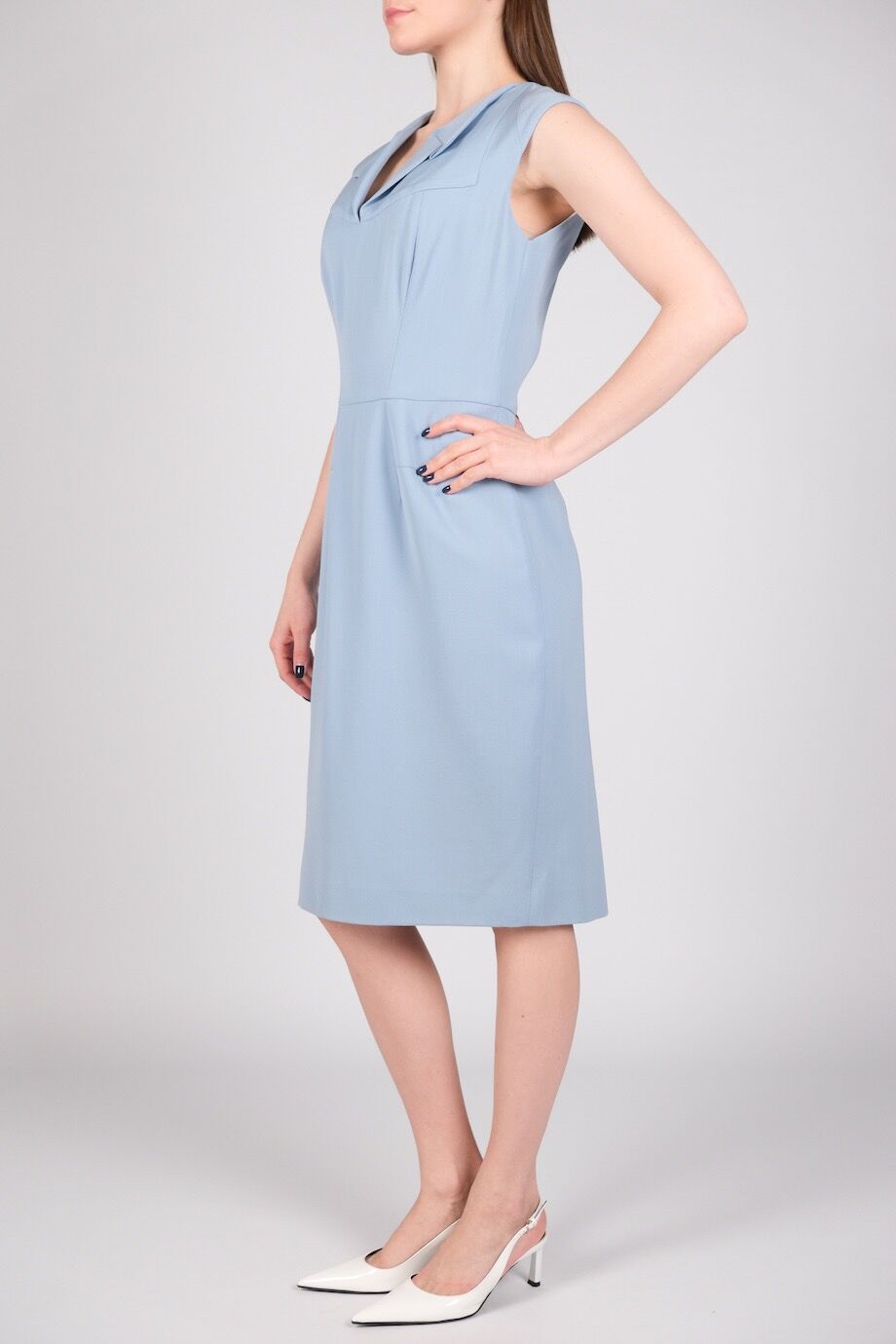 image 2 Платье-футляр голубого цвета из костюмной шерсти