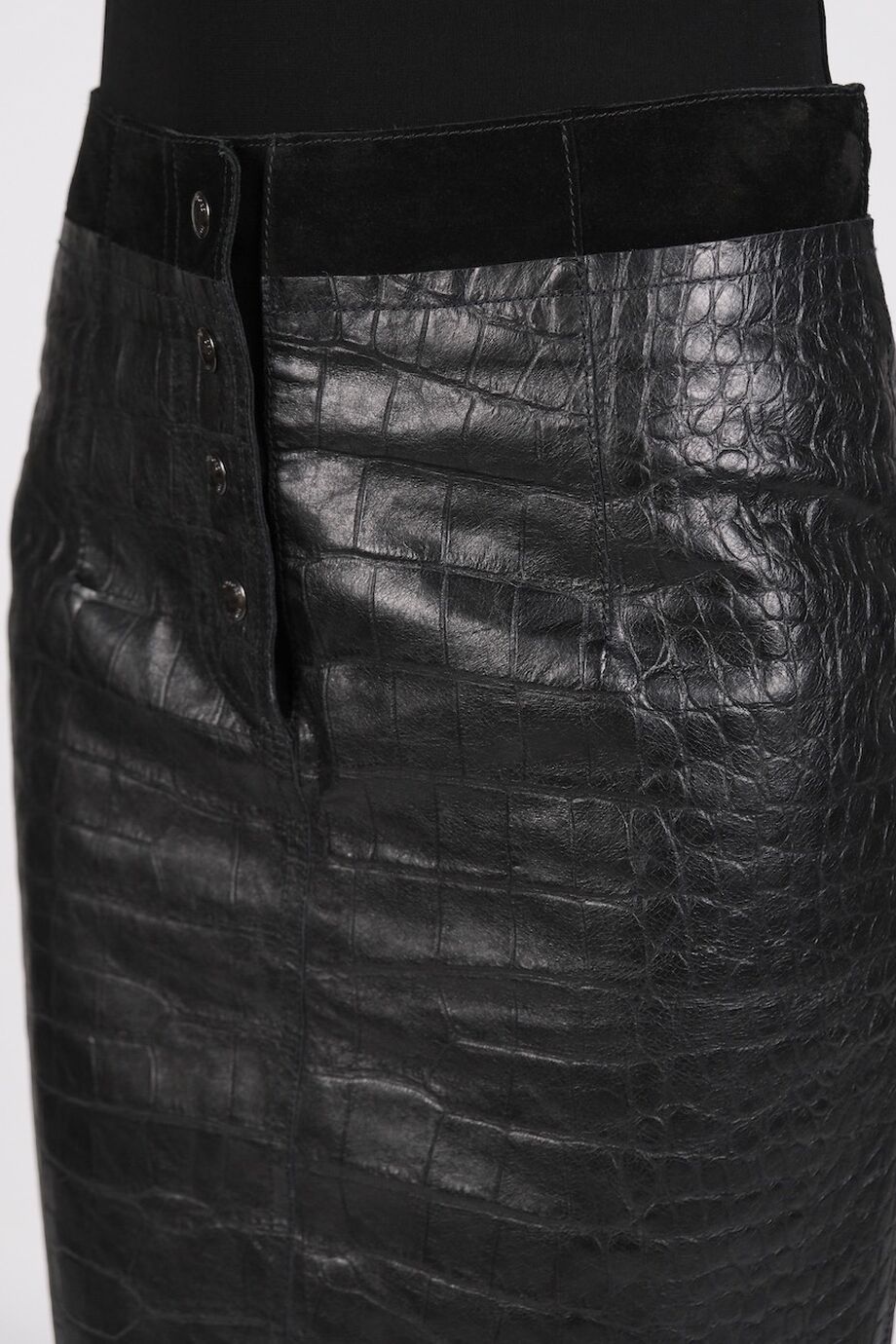 image 5 Кожаная юбка черного цвета с тиснением под крокодила