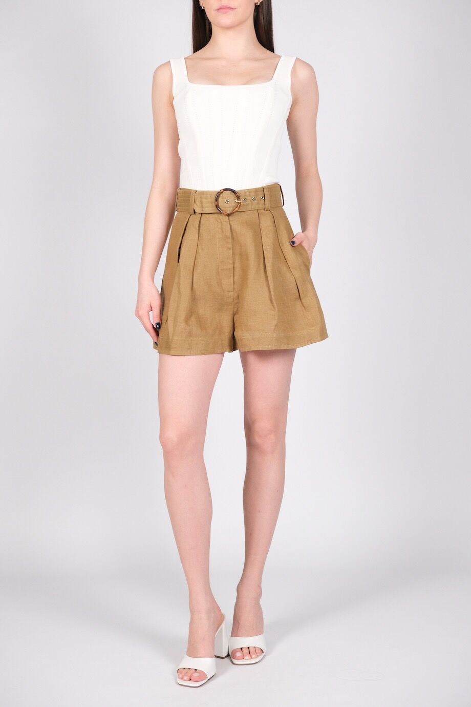 image 1 Льняные шорты песочного цвета