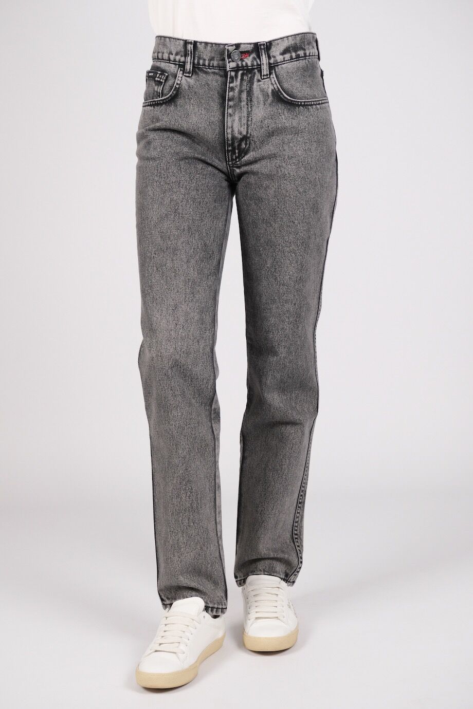 image 2 Джинсы темно-серого цвета