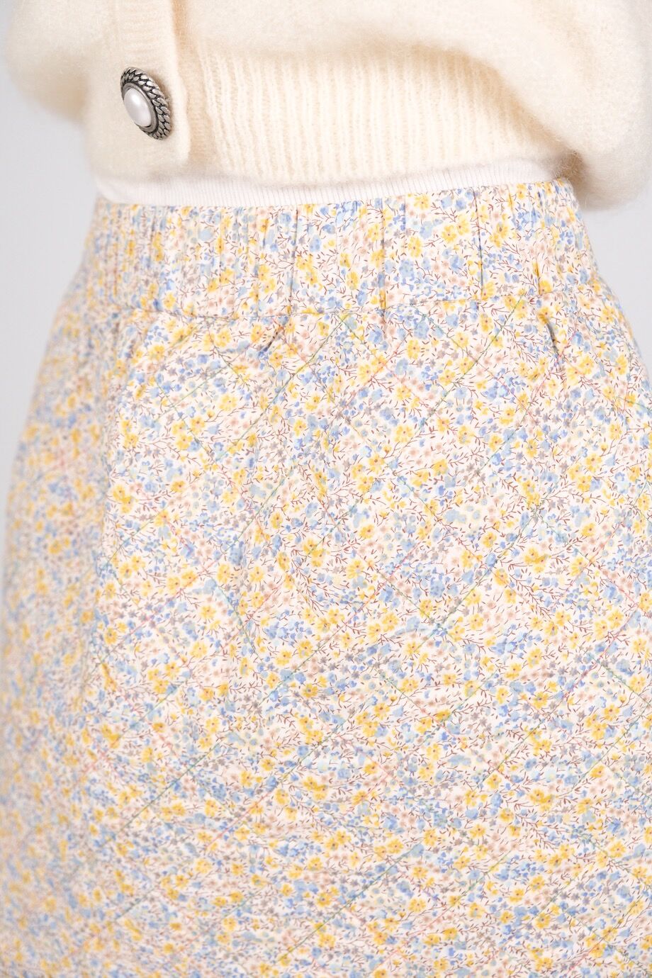 image 5 Стеганая юбка с цветочным принтом