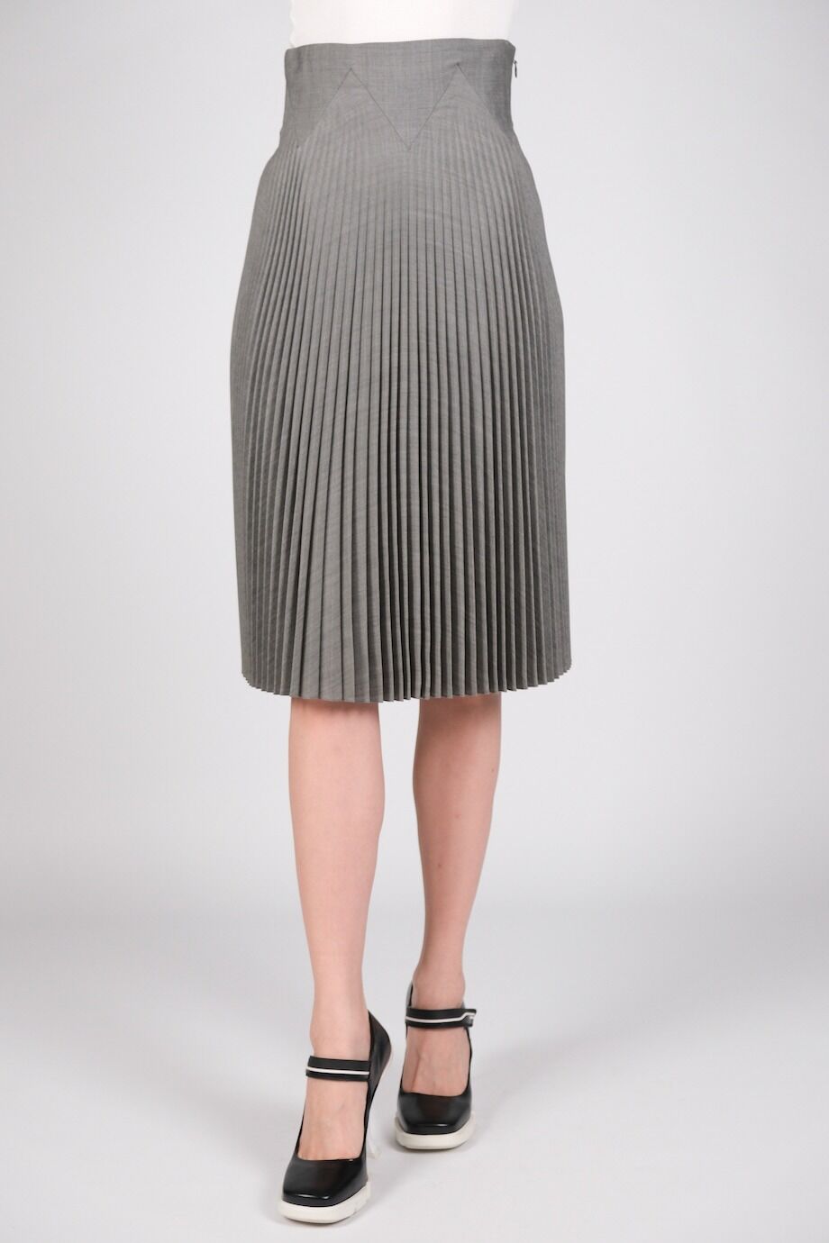 image 4 Юбка серого цвета с плиссировкой