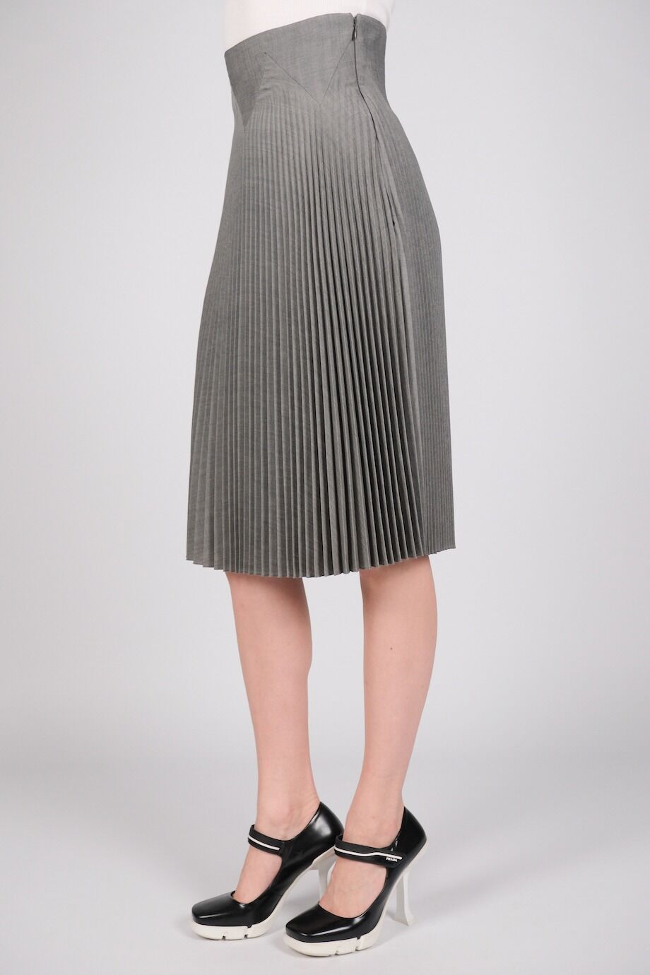 image 5 Юбка серого цвета с плиссировкой