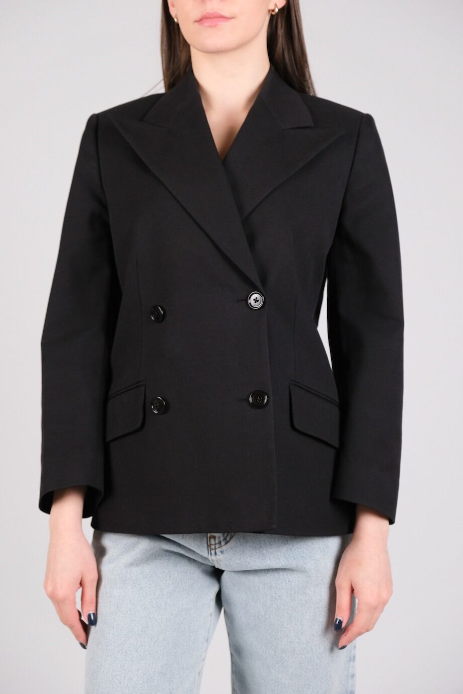 image 1 Двубортный жакет чёрного цвета