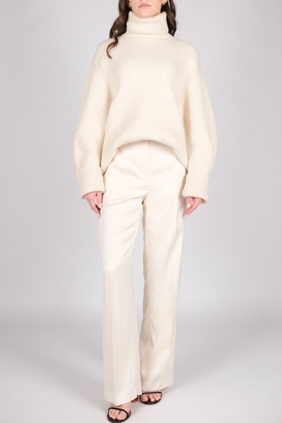 image 3 Брюки молочного цвета прямого кроя