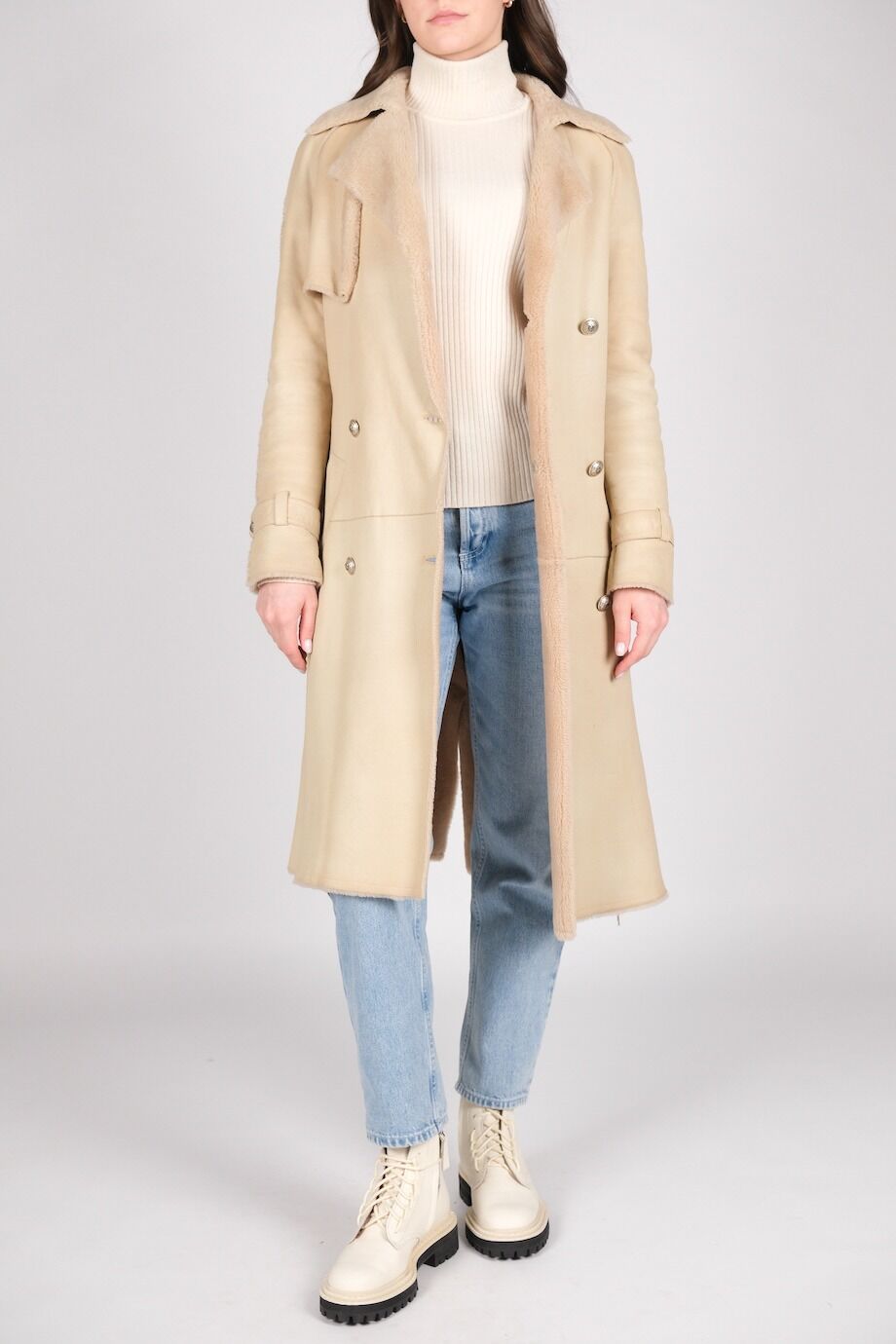 image 5 Дубленка молочного цвета