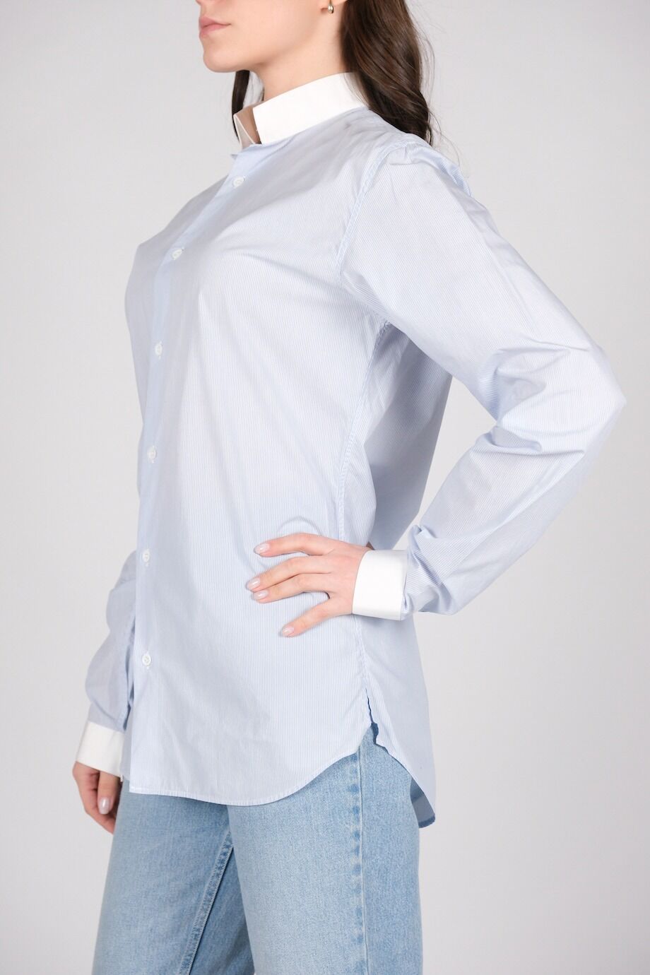 image 2 Рубашка в голубую полоску с белыми манжетами